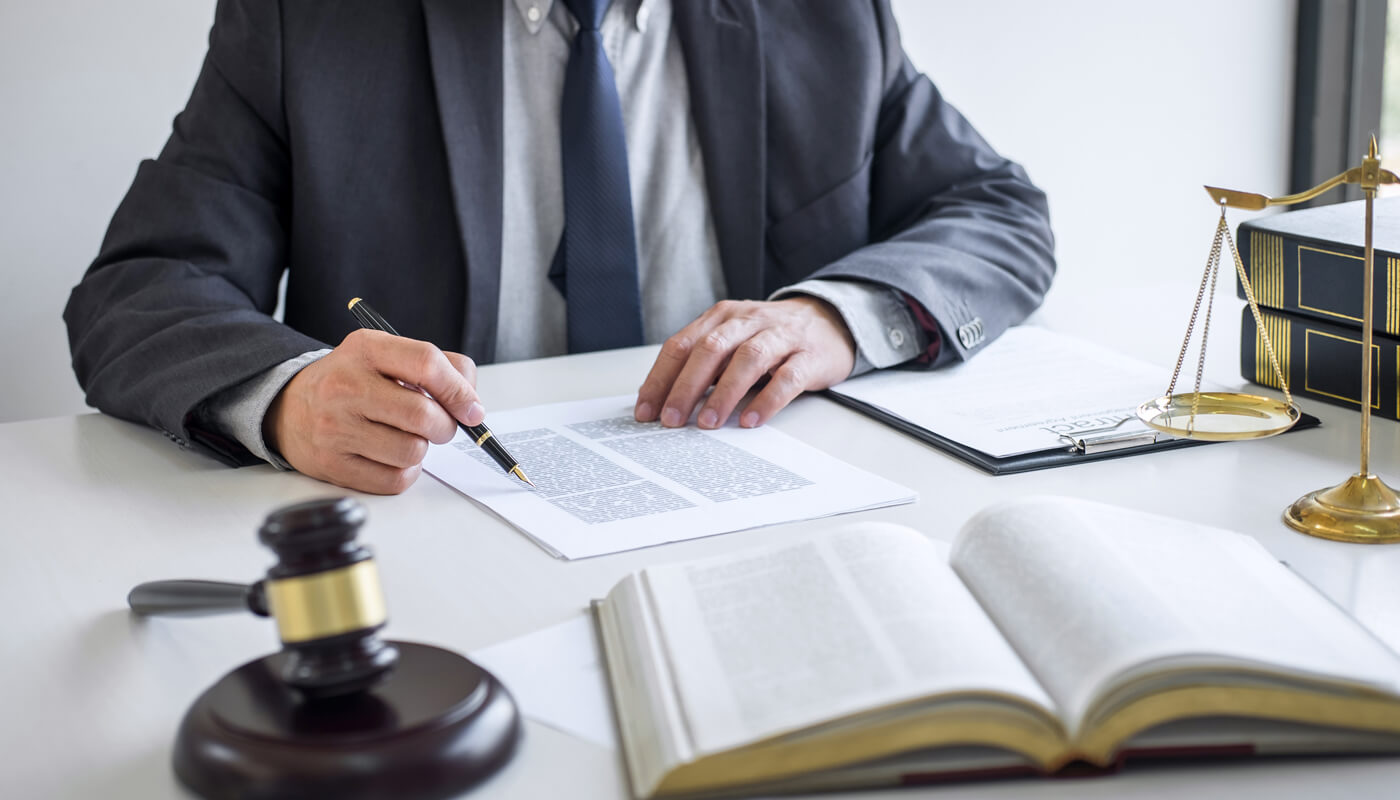 Business & Financial Law